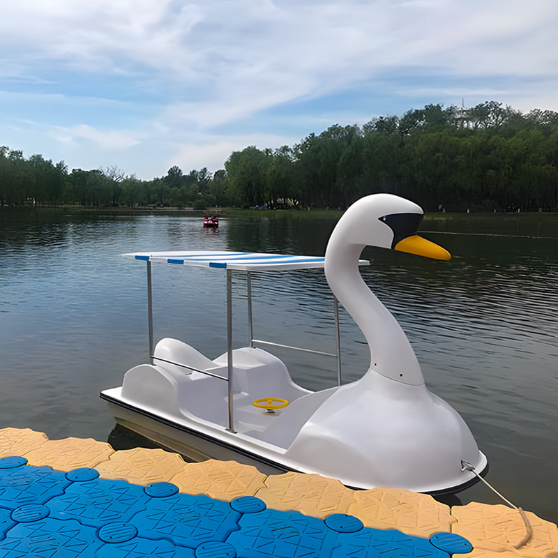 Hot Selling Cheap Price Water Park Leisure Fiberglass Swan Pedal Boat For Sale