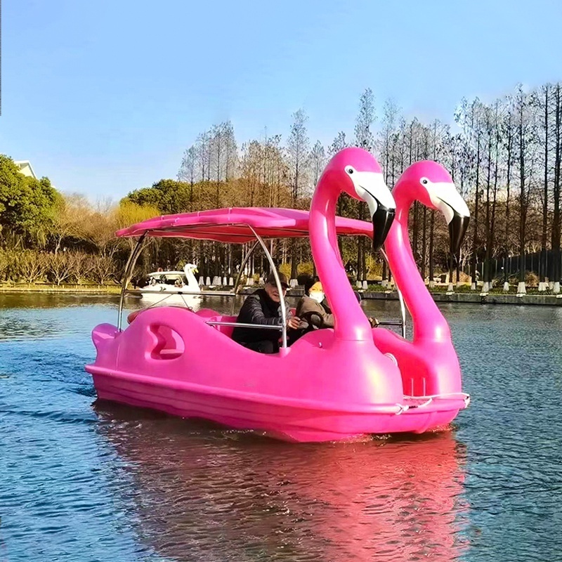 New Wear-Resistant And Durable Polyethylene Water Park Mini Electric Boat Sightseeing Boat