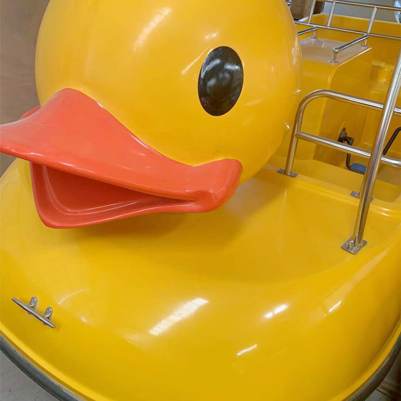 Great Water Amusement Park Equipment Family Leisure Sightseeing Boat 4 Seats Yellow Duck Fiberglass Pedal Boat for Sale