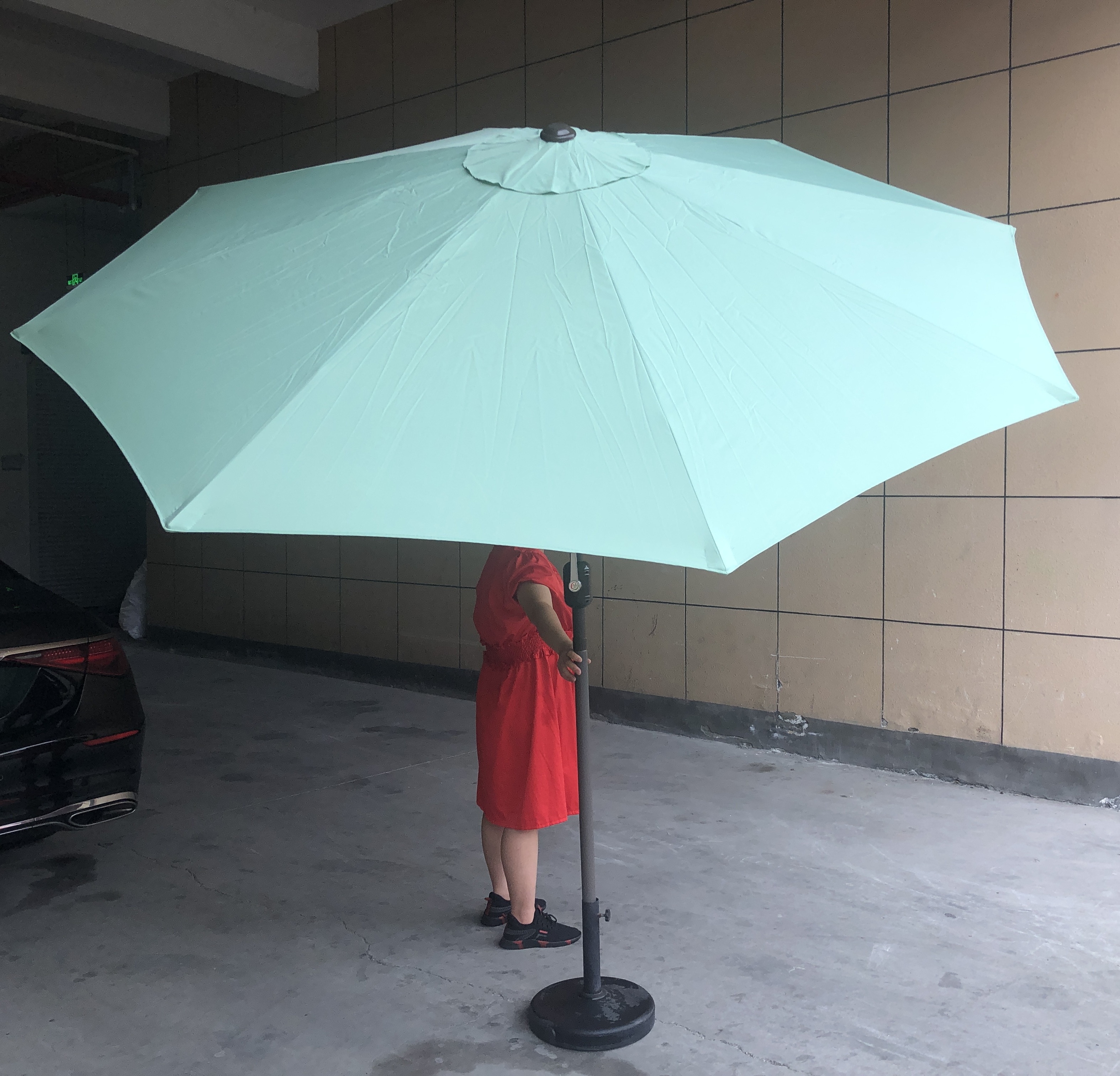 New Style 270 CM Round Aluminum Manual Push Button Tilt and Crank Garden Parasol Outdoor Patio Umbrella with Tassels Fringe