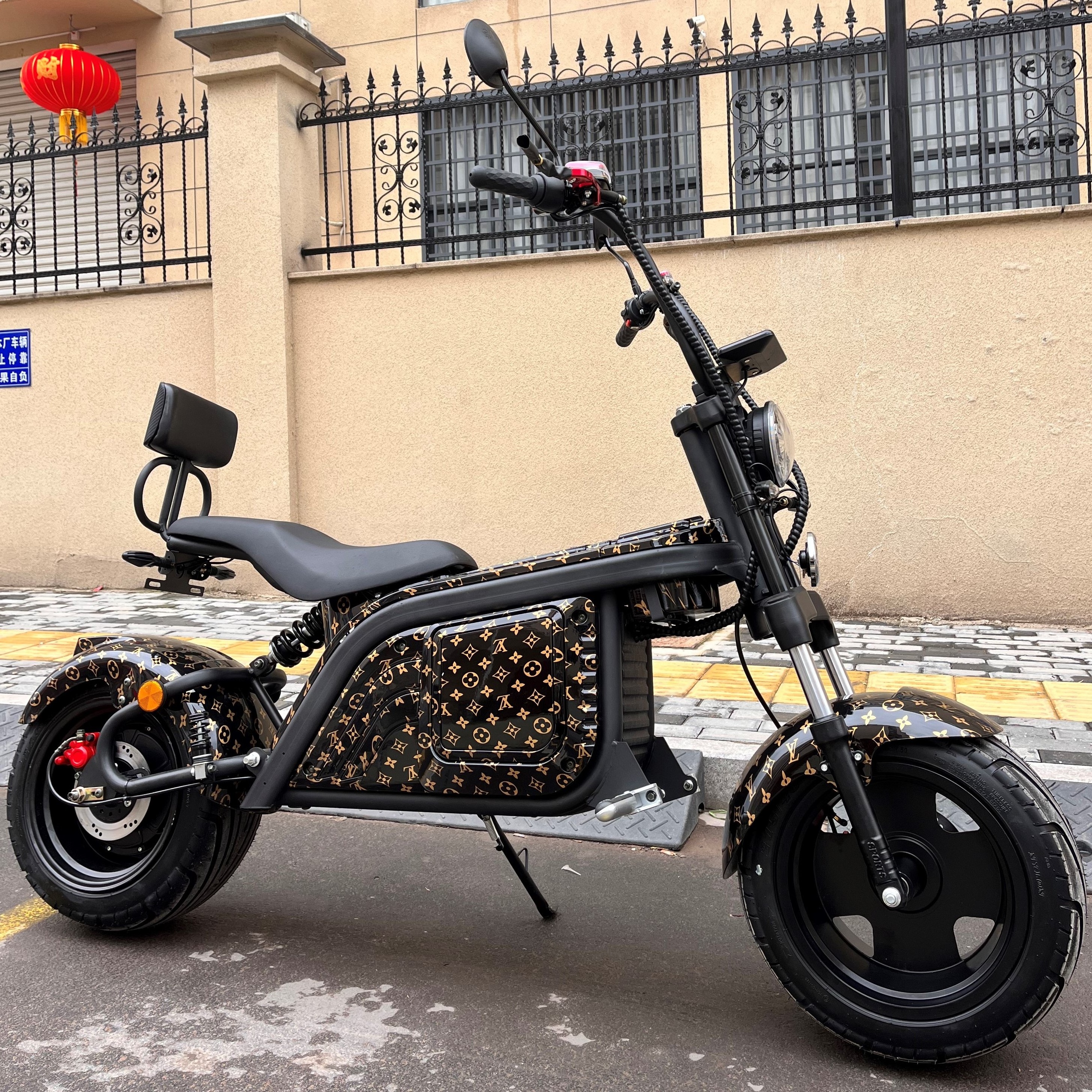 Electric Motorcycle With EEC 2000W  72V 32AH Sports Max Racing Key Motor Acid Power Battery Lead Brake Origin Type ZHE