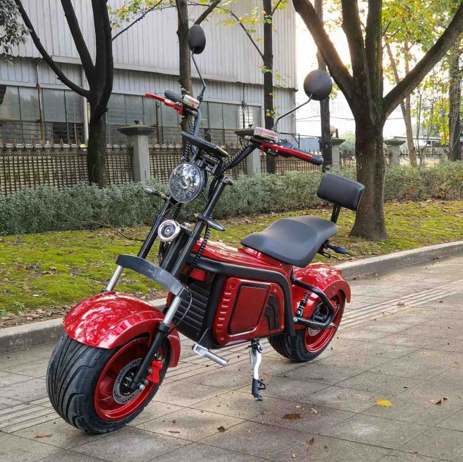 Enclosed Moped Electric Scooter With Seat 2023 1500W China Finance Cheap Kids Pure Four-Wheel Scooter Ce