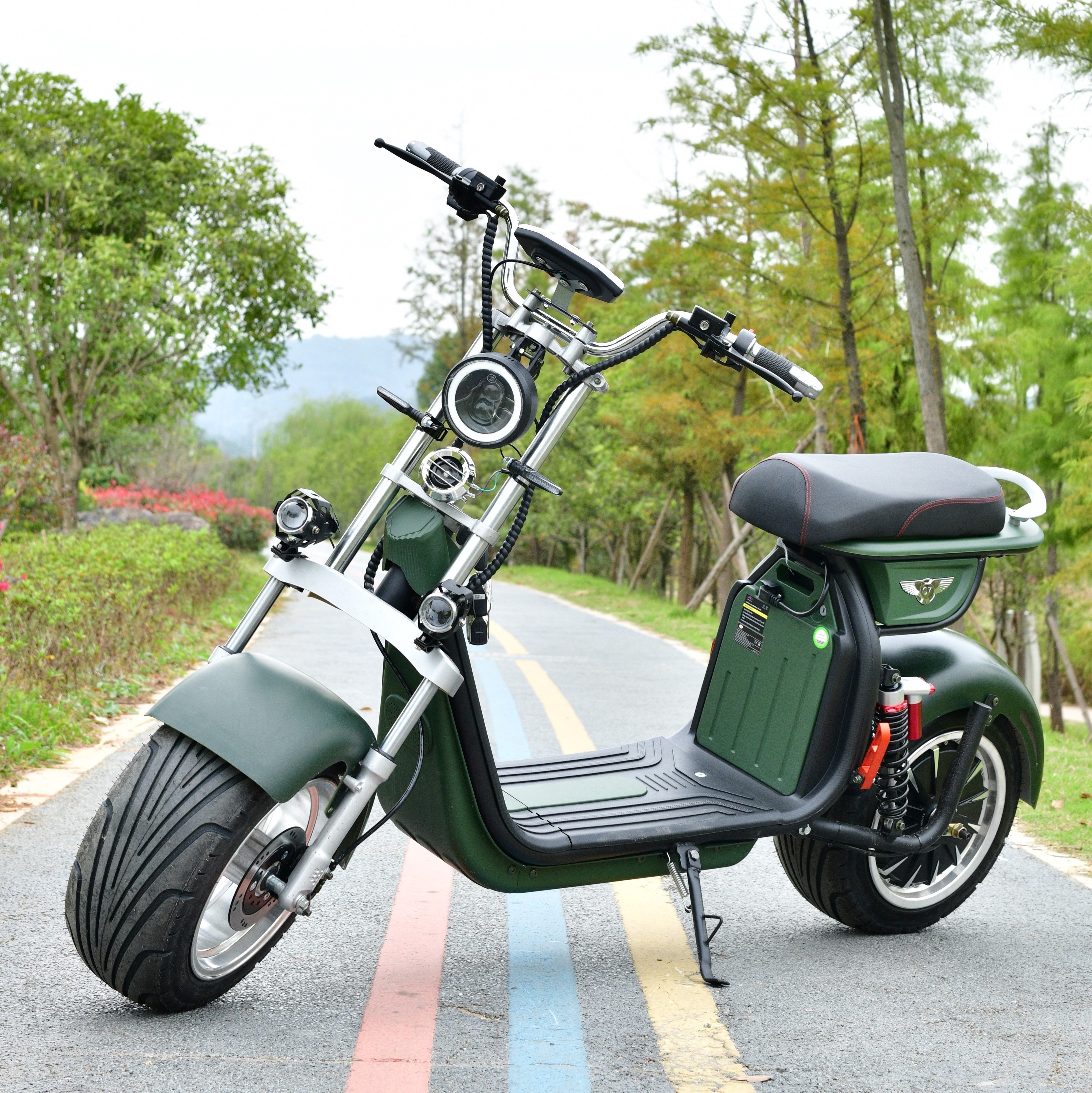 YIDE Brand C320 Folding Design Aluminum Alloy Frame Mini Mobility Electric Scooter For Adult City Commuting Use Utility Scooter