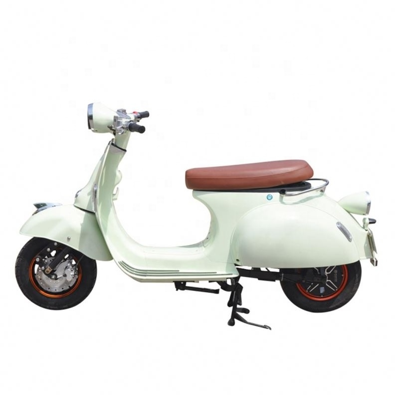 2023 New Design Cheap And High Quality EEC Approved 2000W 45Km/H Vesp Piaggio Heavy Duty Electric Scooter