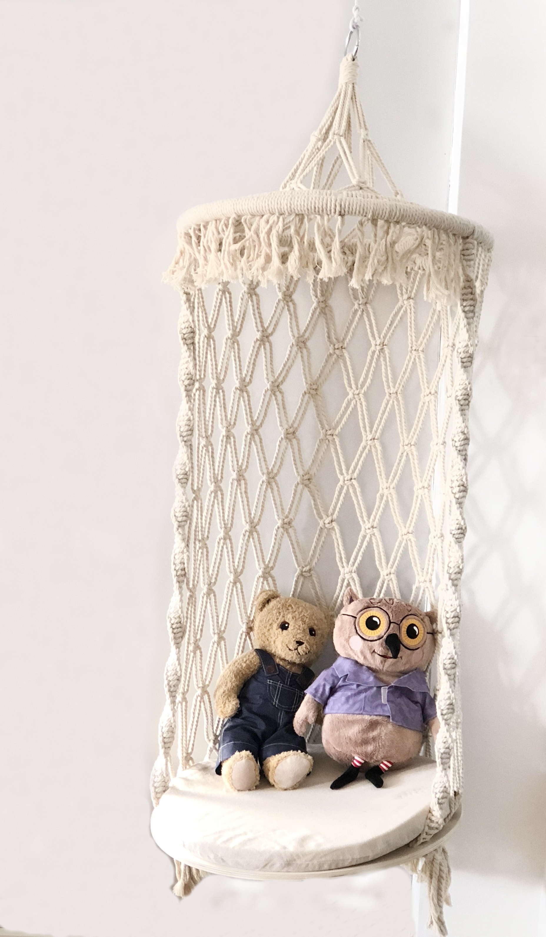 Hanging Chair Handmade Macrame Cotton Indoor Outdoor Hanging Chair Swing