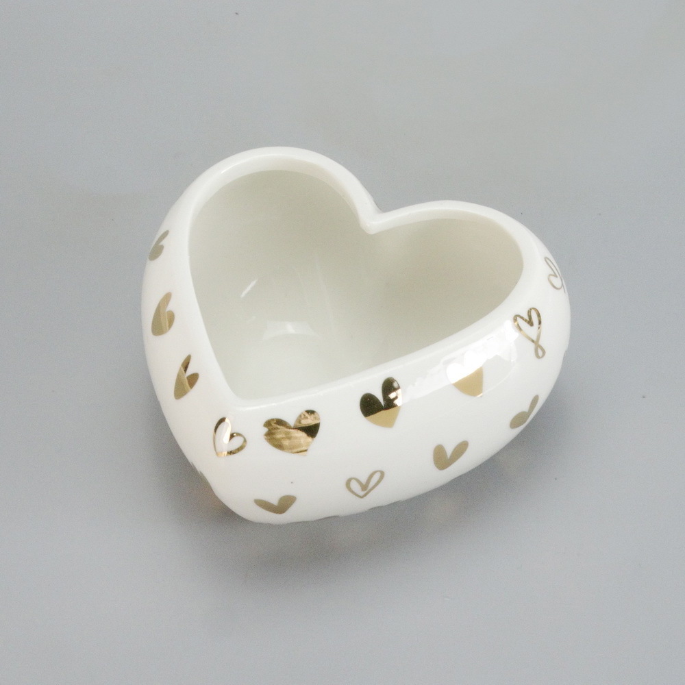 Valentines Series Porcelain Candle Jar Candle Holder White Heart Shaped Candle Jar for Home Decoration