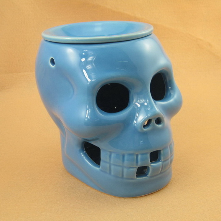 Fancy Halloween Black Skull Wax Warmer Ceramic Skull Oil Burner Eco-friendly Manufacturer Customize Modern Tea Light Global