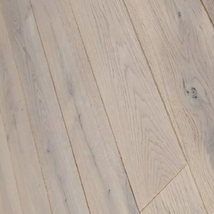 Customizable Wear resistant Smoked Brushed White Unfinished Oak Hardwood Flooring