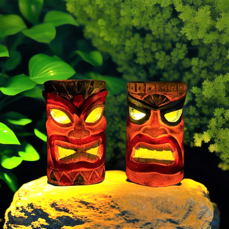 Wholesale Resin Tiki Design Unique Funny Polyresin Solar Garden Light