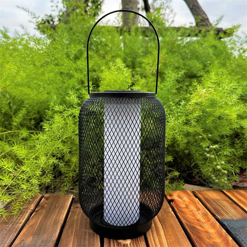 Outdoor Waterproof Decorative Solar Garden Lights Hallow Retro Hanging Metal Solar Flame effect Lantern