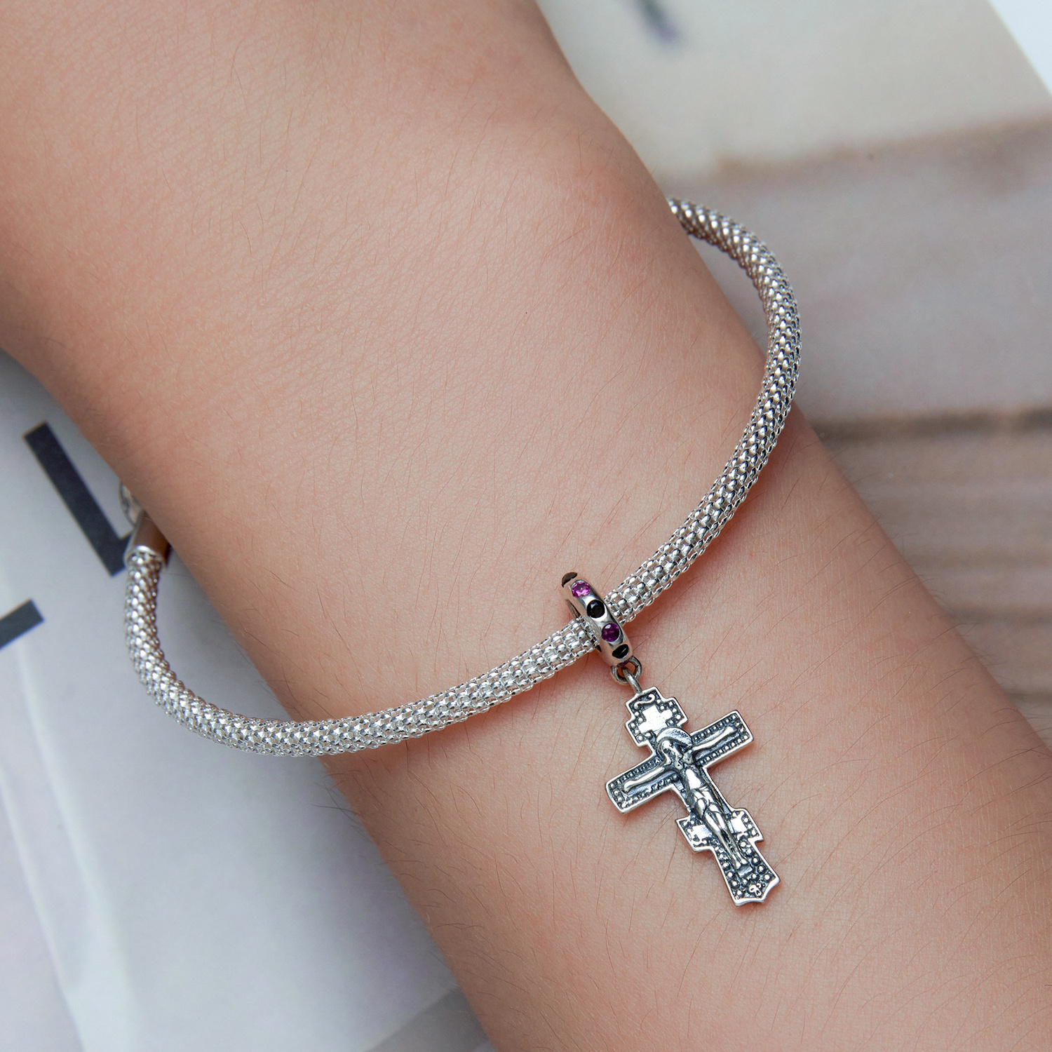 Vintage trendy fashion Personalized designer jewelry 925 sterling silver Zircon jesus cross bead pendant for jewelry making