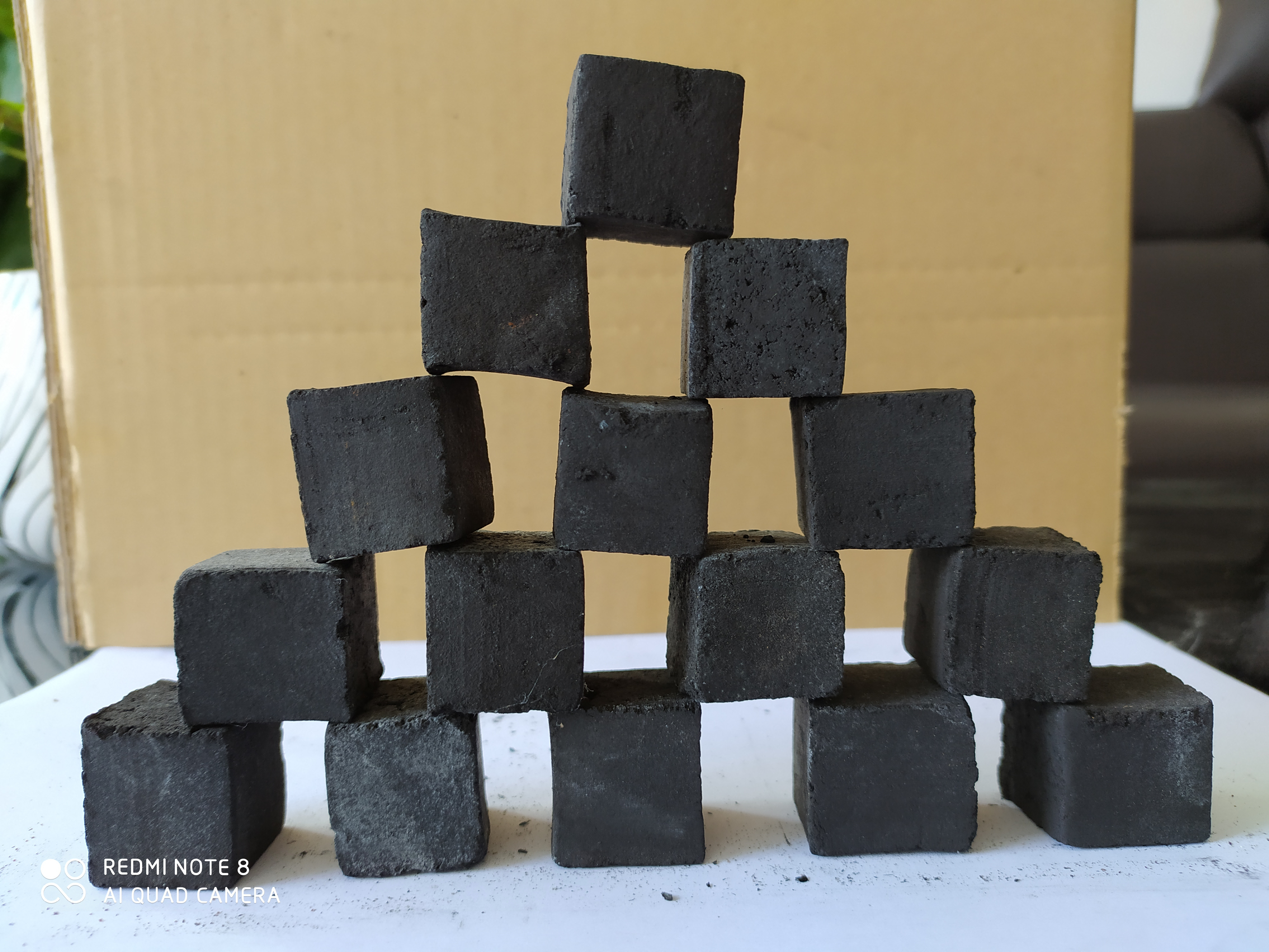 wholesale charcoal coconut briket charcoal for shisha hookah with high quality/ Wholesale Coco charcoal Shisha