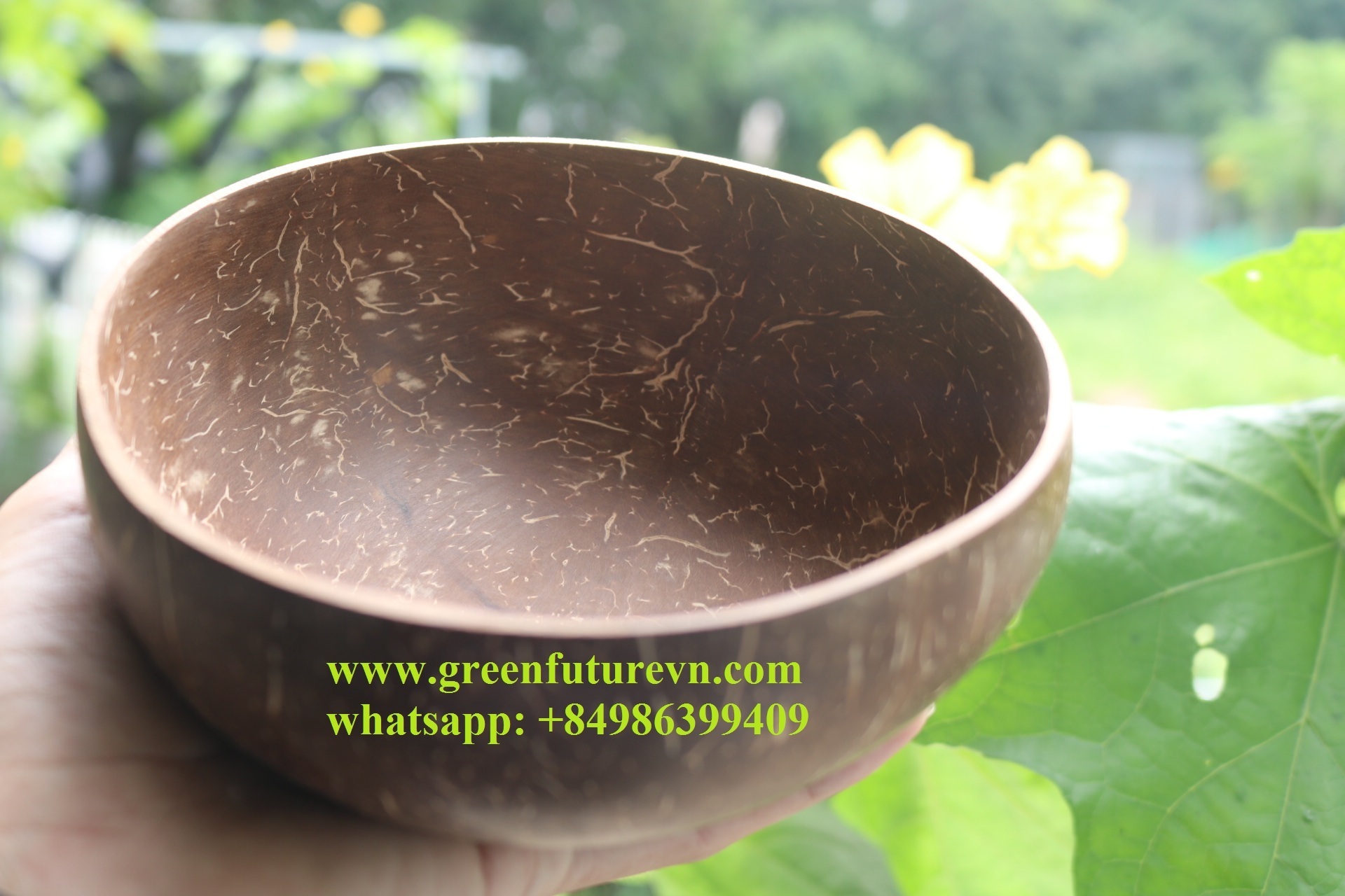 handmade coconut shell bowl with very good price for EU market/ coconut bowl 2022