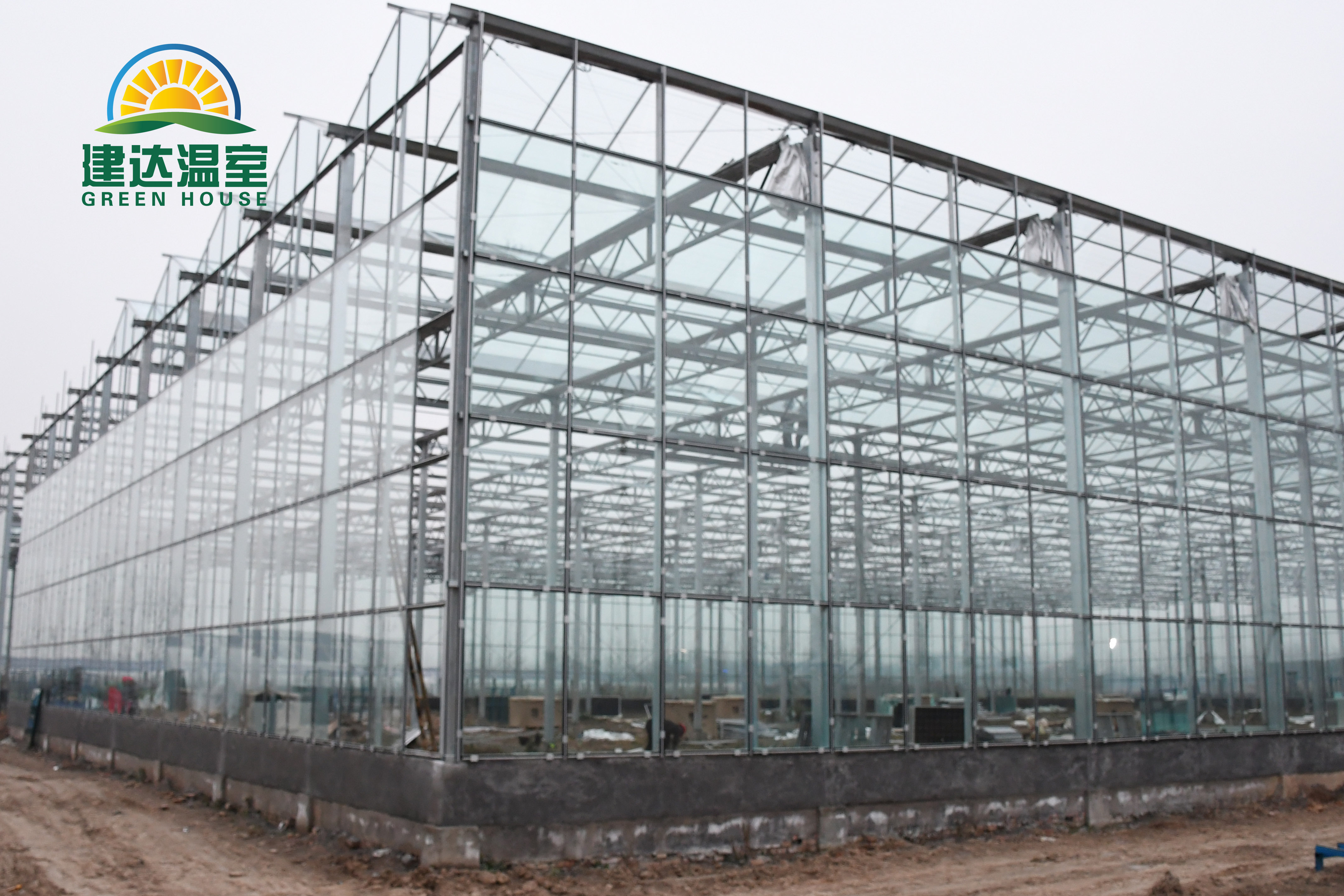 the 2024 years JIANDA GREENHOUSE Smart Multi-Span Clear Glass Greenhouse Equipped Ebb And Flood Growing System Greenhouses For Sale FOB Referen