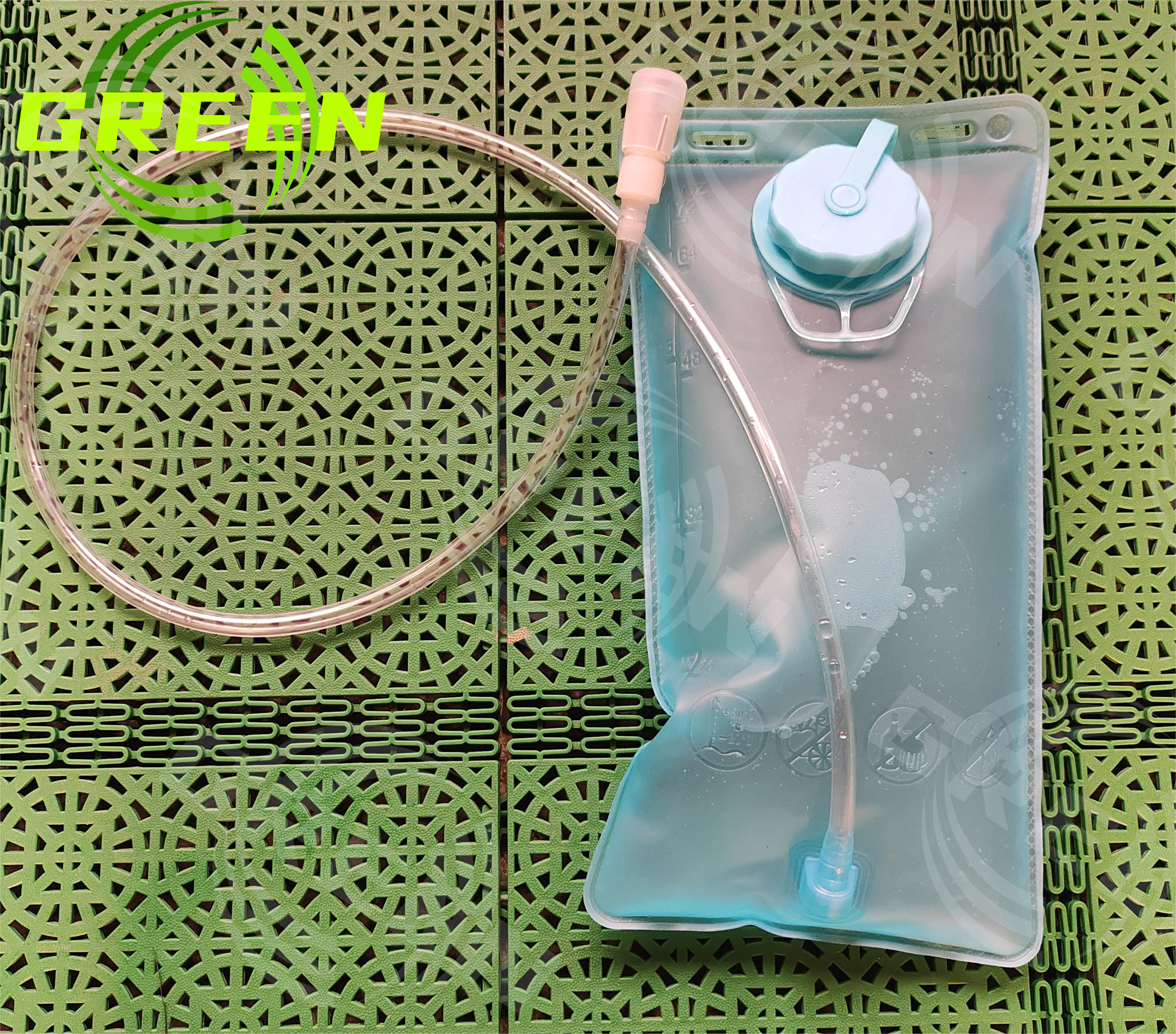 GREEN Drinking Water Bladder New Products Outdoor Sports tpu water bag for Hiking Climbing Survival  Water Bladders Outdoor Cam