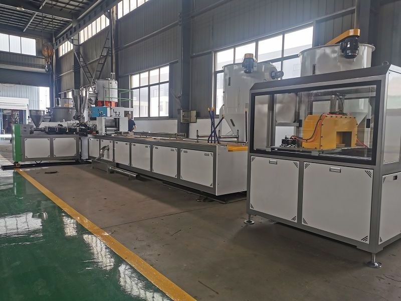 WPC extruder machine for construction plastic panels machine for producing hdpe plastic floor panels plastic board machine