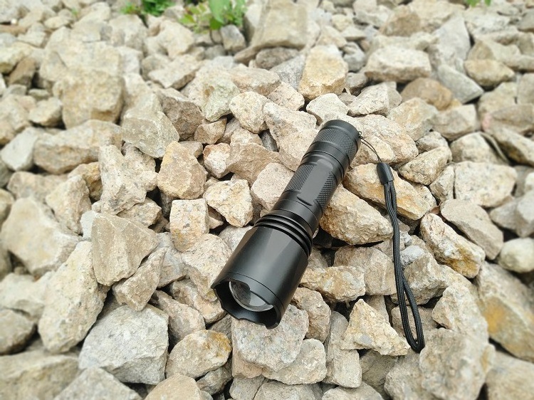 LED Flashlight Bright Zoomable High Lumens 5 Lighting Modes Tactical Flashlights