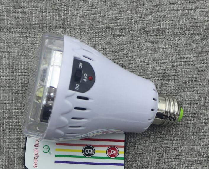 high quality good price rechargeable emergency led bulb 5W light bulb E26 E27 with remote control