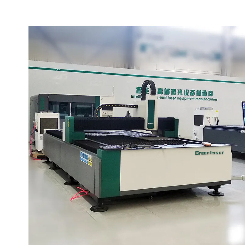 6000W stainless steel sheet 3015 fiber optic equipment cnc lazer cutter carbon steel metal fiber laser cutting machine