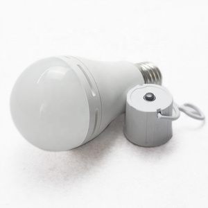 good quality rechargeable led emergency bulb with battery