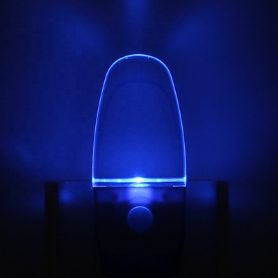 Intelligent Motion Sensor LED Night Light Plug-in Children's Night Light with Motion Sensor