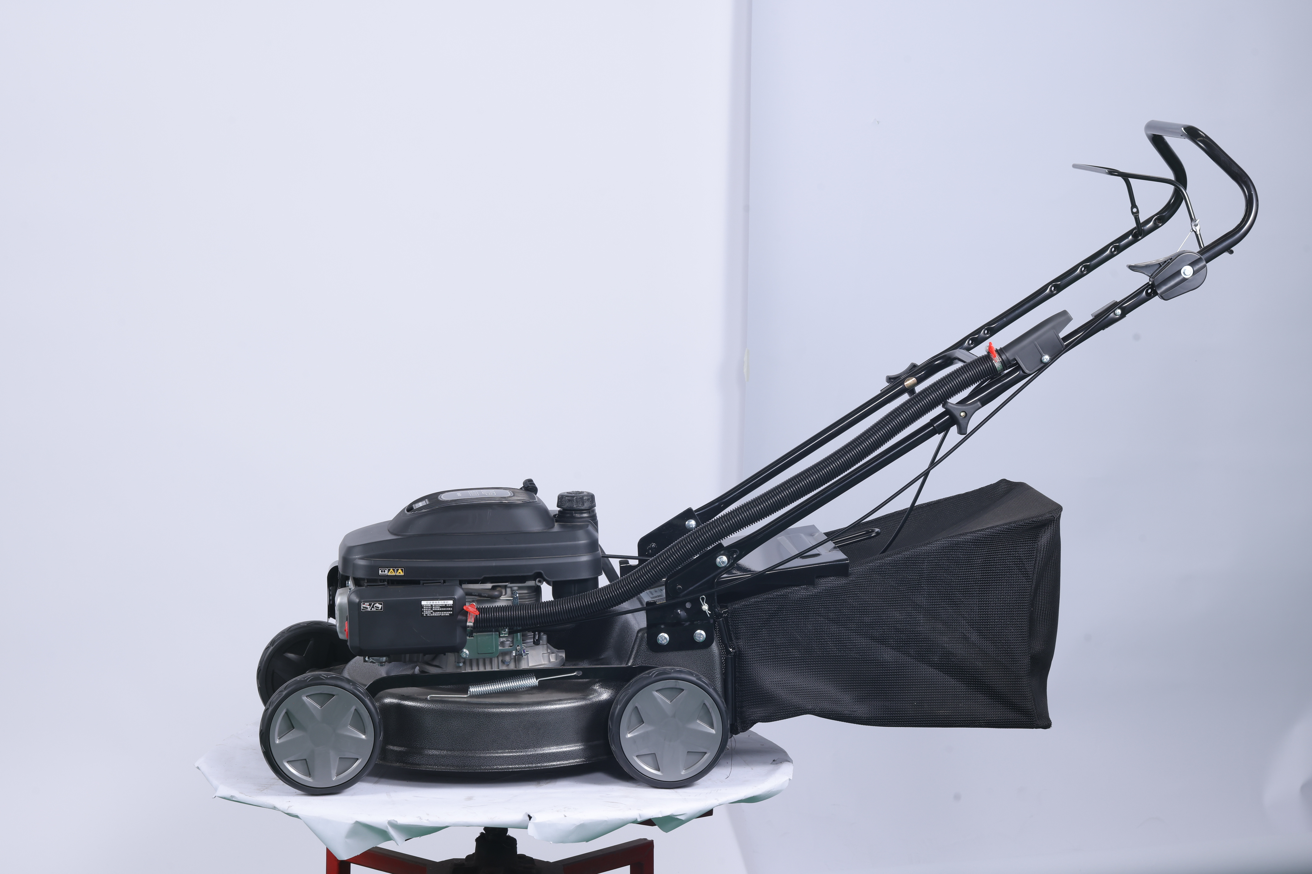 18inch petrol LAWN MOWER