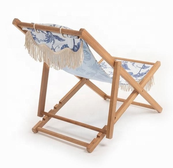 China Chair Supplier Folding Portable Canvas With Fringe Customized Printing OEM Wooden Beach Sling Chair