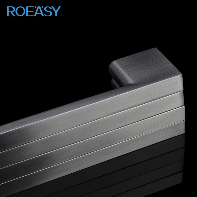 ROEASY Modern Cabinet Handles And Knobs For Metal Kitchen Brushed Nickel Cabinet Handle Drawer Door Furniture Handle