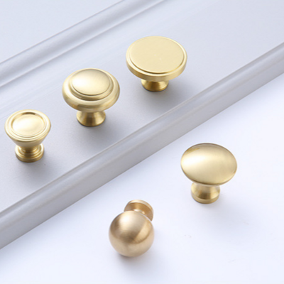 Wholesale brass golden kitchen cabinet furniture handle pull hardware supplier