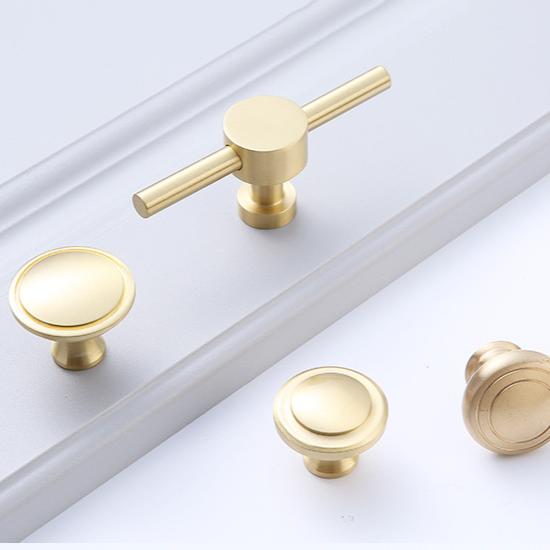 Wholesale brass golden kitchen cabinet furniture handle pull hardware supplier