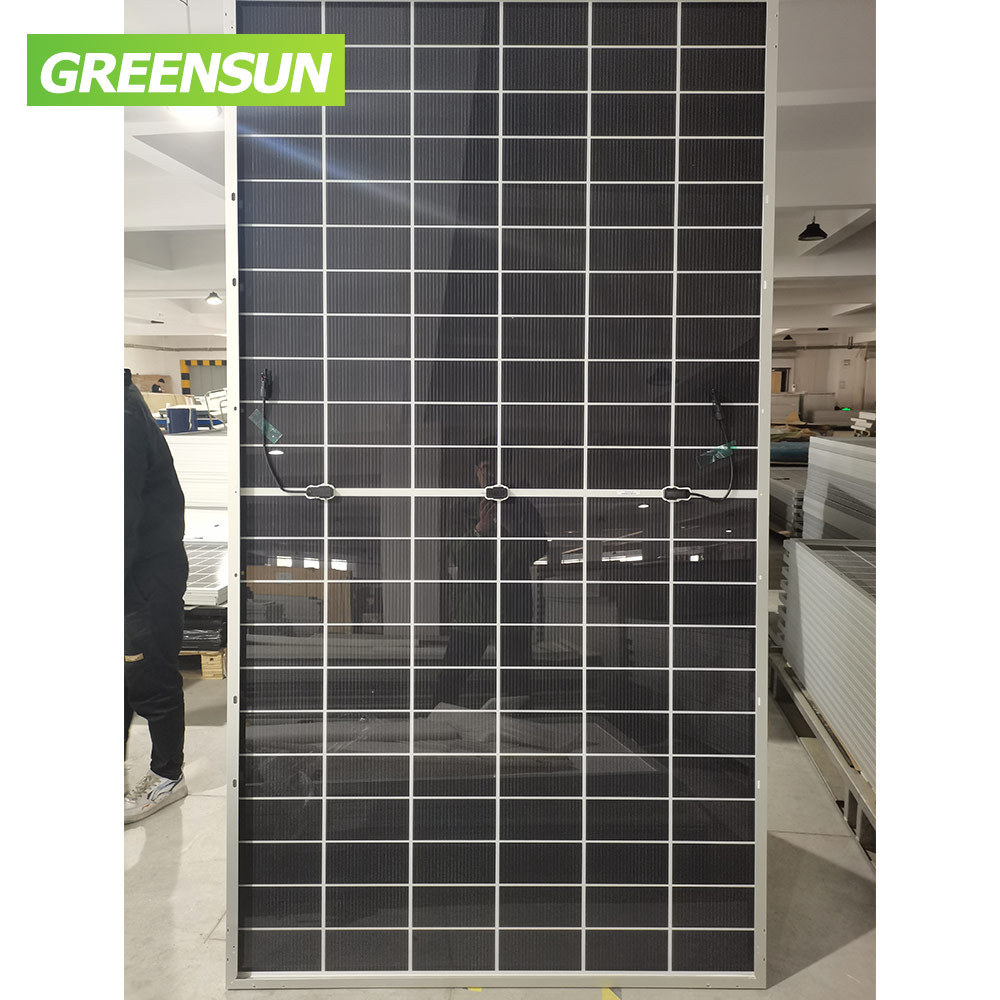 Fast Shipping PV Module N-Type HJT Solar Panels 700-730w 210mm with IP68 Rated Junction Box