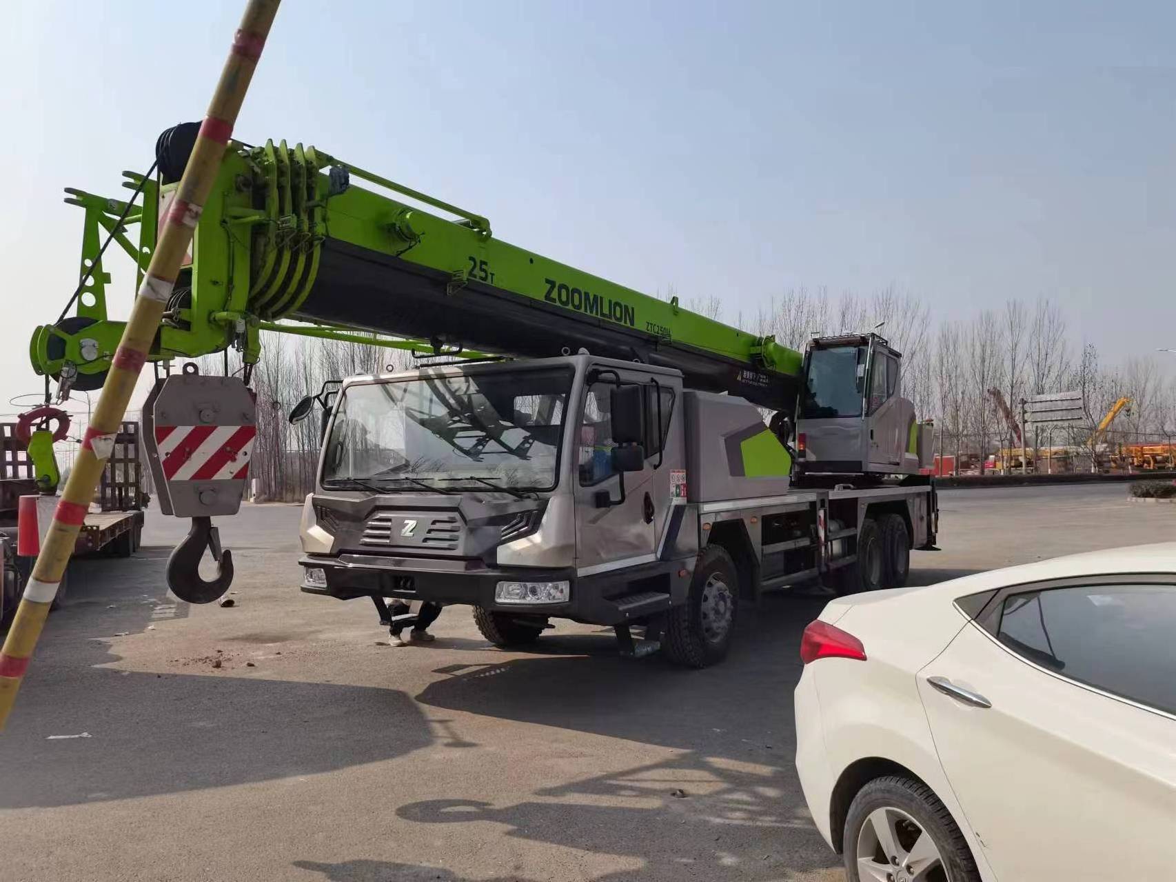 100% New Used Original  Used Mobile ZOOMLION Crane Truck 25Ton 2023 Year Second Hand Used Truck Cranes