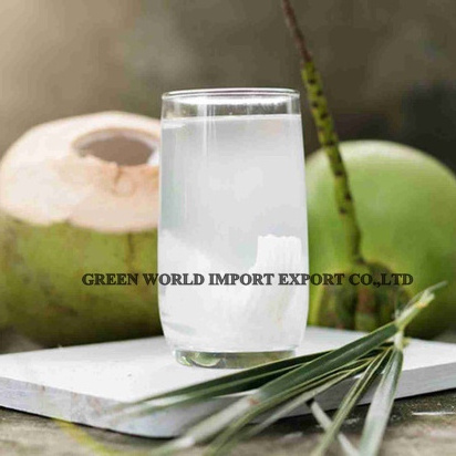 FRESH NATURAL COCONUT: FROZEN YOUNG COCONUT WATER - EXCELLENT TO EXPORT