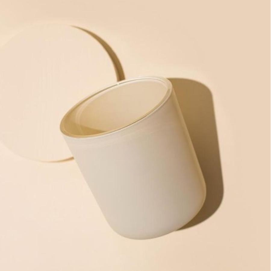 Custom Matte Cream Aura Candle Vessels Matte White Curved Candle Holder With Lid Empty Glass Containers For Candle Making