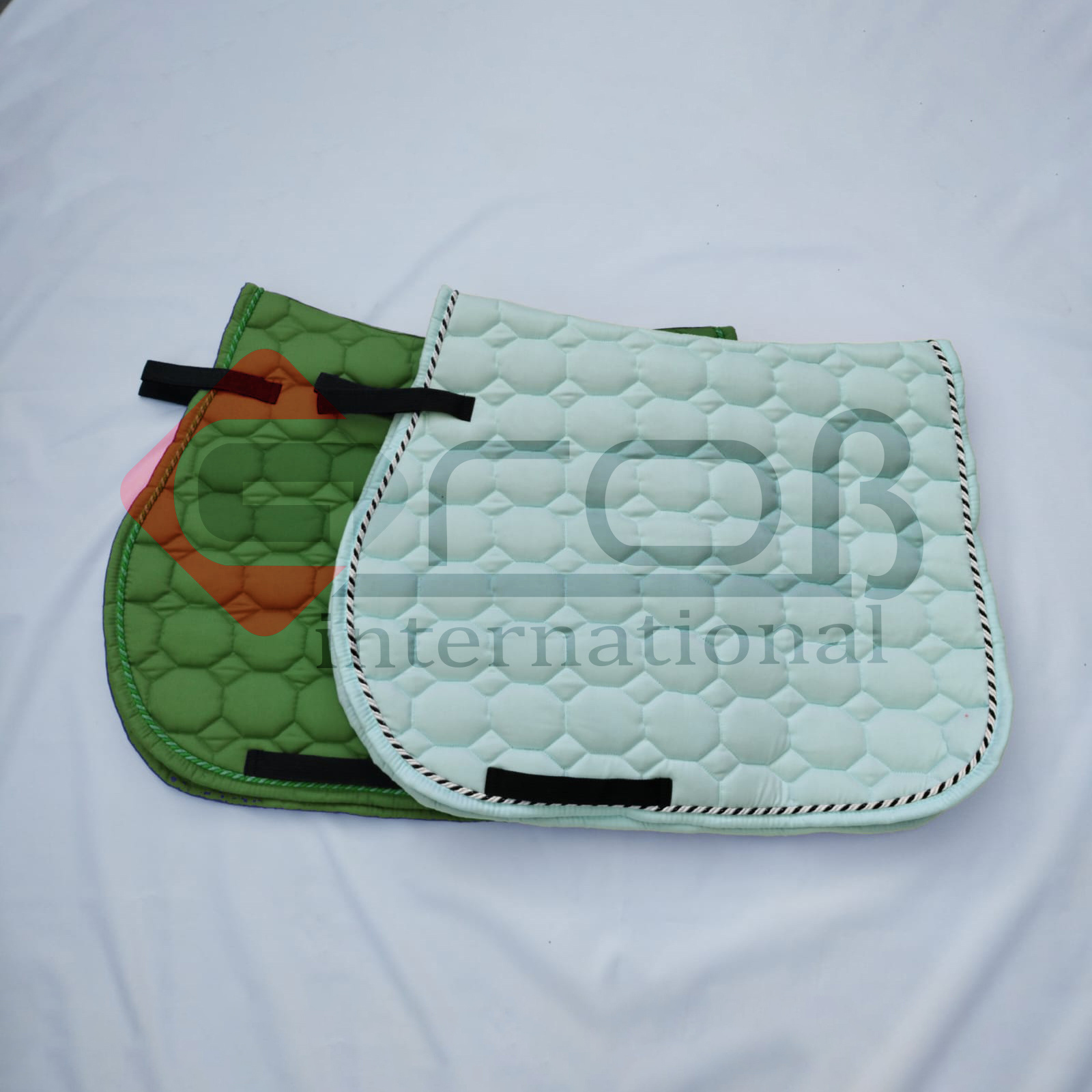 Customised Design English Saddle Pads Horse Riding Dressage Crystal Saddle Pads Cotton Horse Saddle Pads with Cord