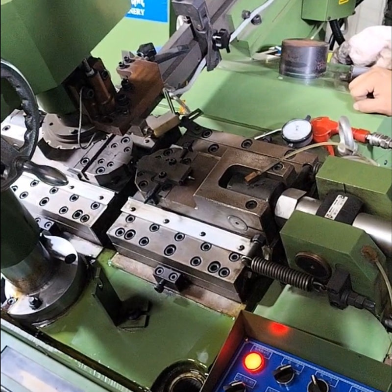 self-tapping screw making machine