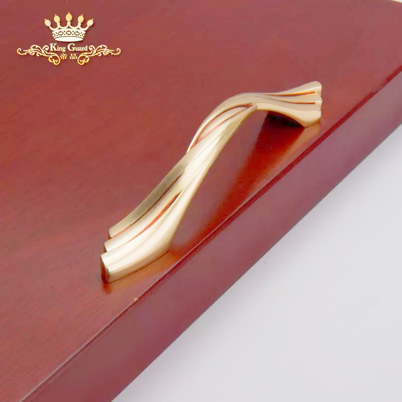 Handle European gold color zinc alloy knob door pull handle modern and simple golden light luxury cabinet drawer handle