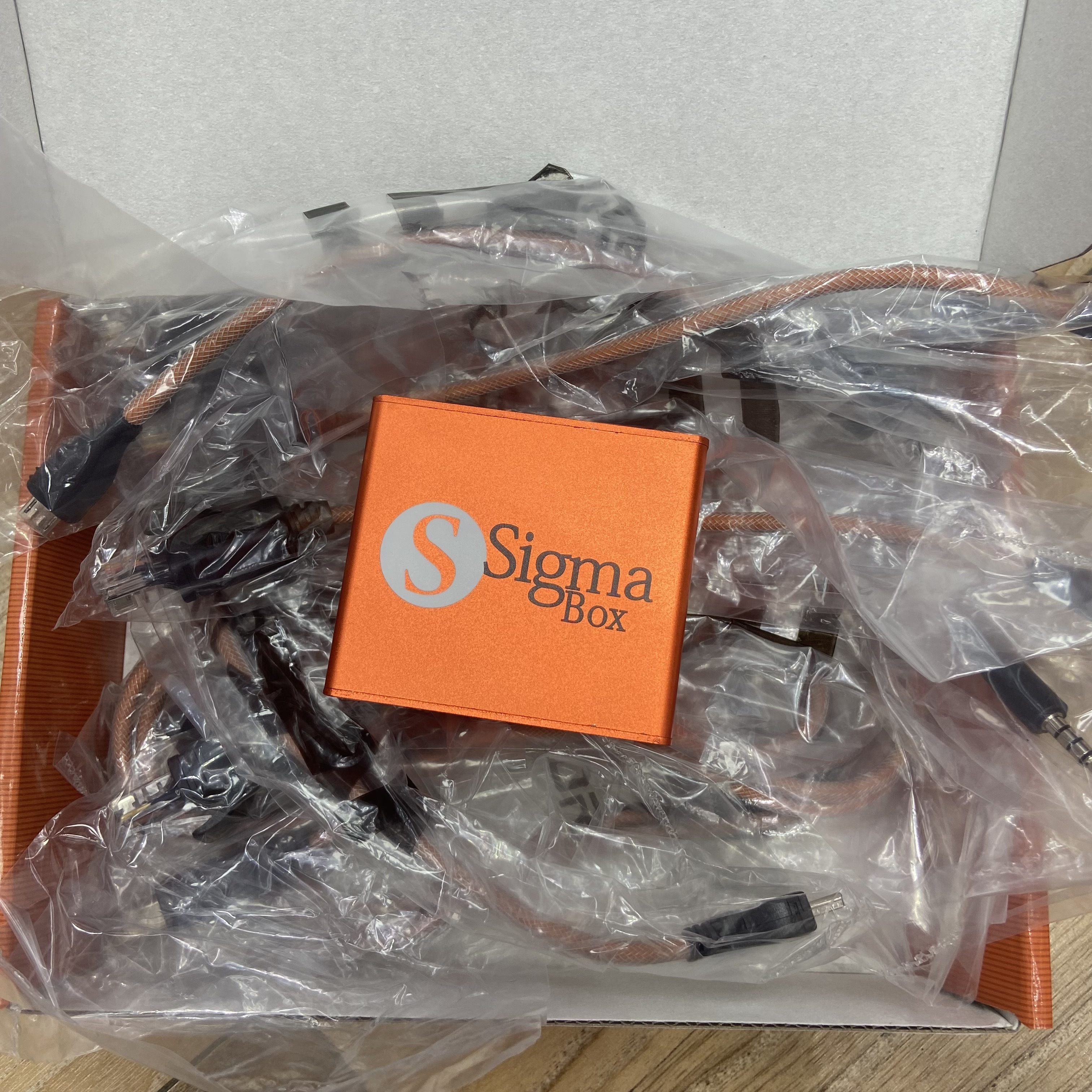 Original Sigma Plus Box With 9 Cable Full Set Flash Box Mobile Phone Unlock Repairing