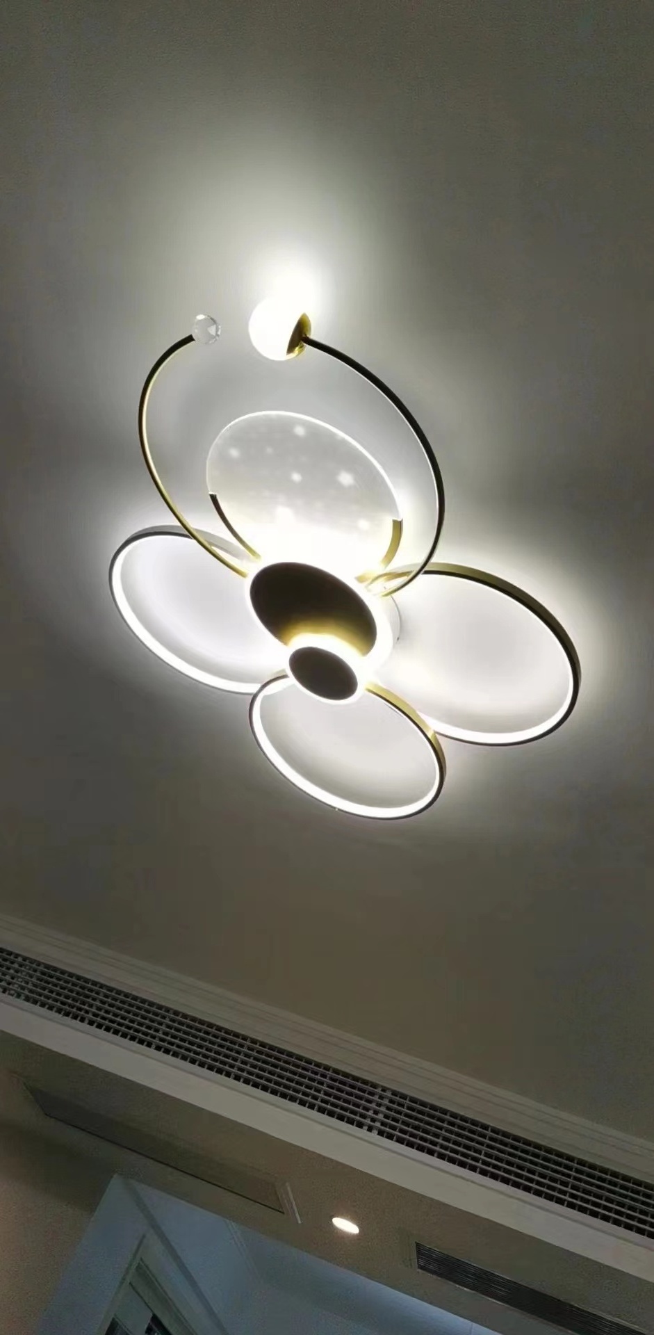 AS803 New LED Ceiling Lamp Living Room Bedroom Dining Home Modern Black Golden Chandeliers Ceiling Light Fixtures