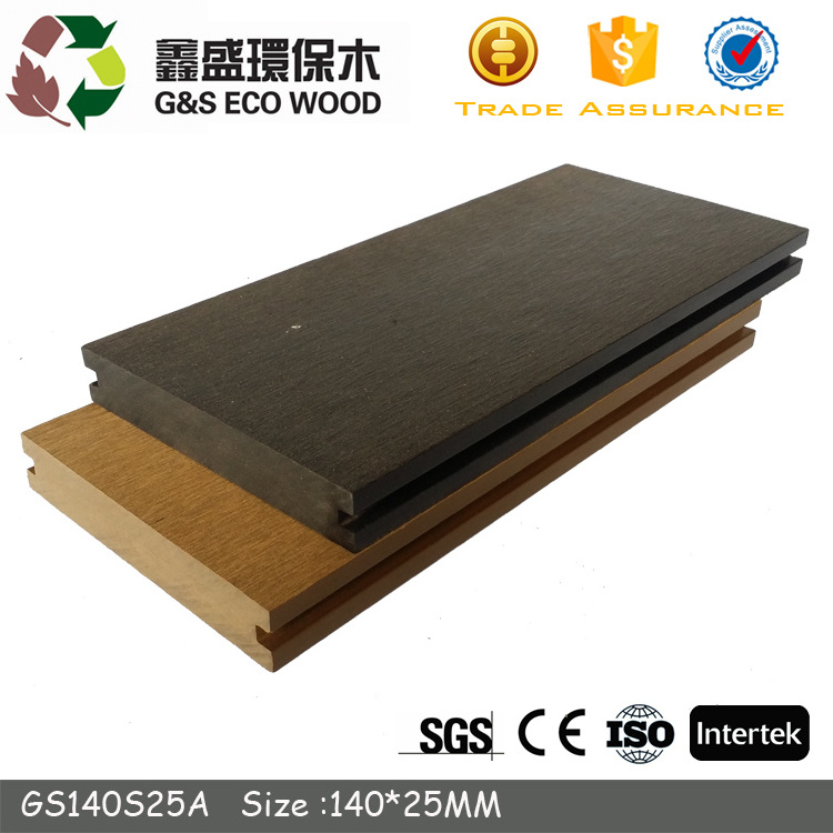 Outdoor Veneer Decking Thin Solid Board Waterproof Composite Decking