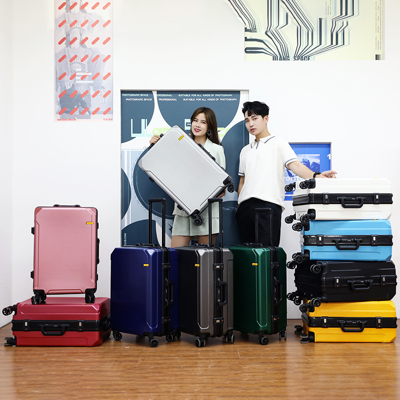 Custom Hardshell 20 22 24 26 28 Inch Pc Trolley Bags Boarding Case Travelling Spinner Business Trip Luggage Suitcase