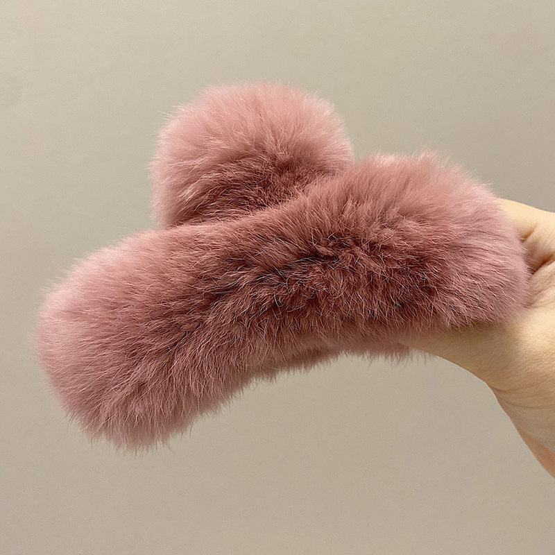 Wholesale Winter Colorful Soft Fur Jaw Clip Hair Accessories Women Rabbit Fur Fluffy Plush Hair Claw Winter Large Hair Claw