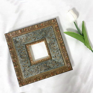 Hot Selling Wholesale Solid Wood Photo Frame Retro Green Art Picture Frame for Home Wall Decor