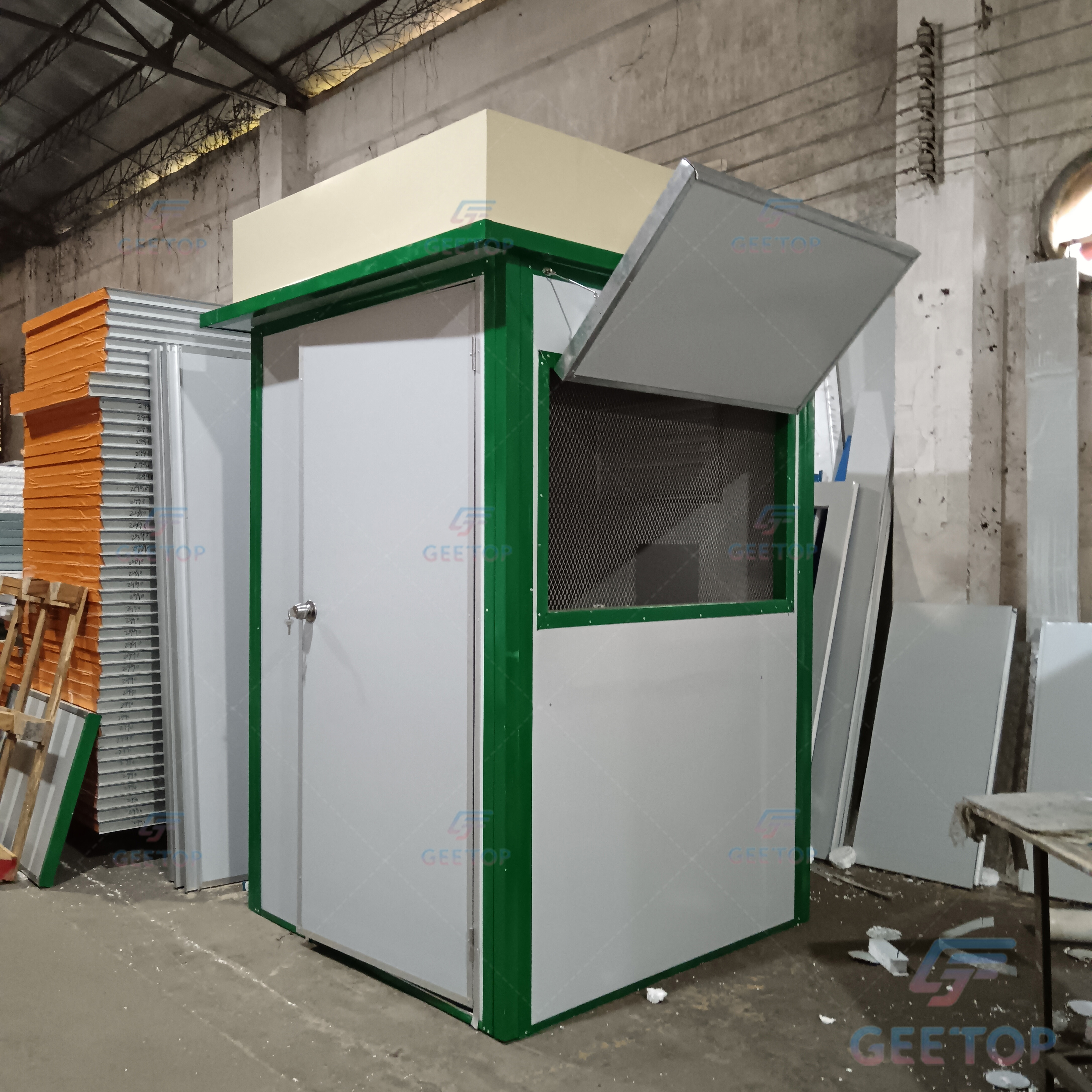 2024 Modern small coffee shop kiosk mobile prefab kiosks and shops outdoor selling shop kiosk cabin for sale