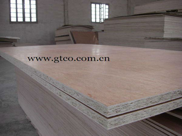 18 mm white chipboard / melamine particle board / walnut laminated chipboard