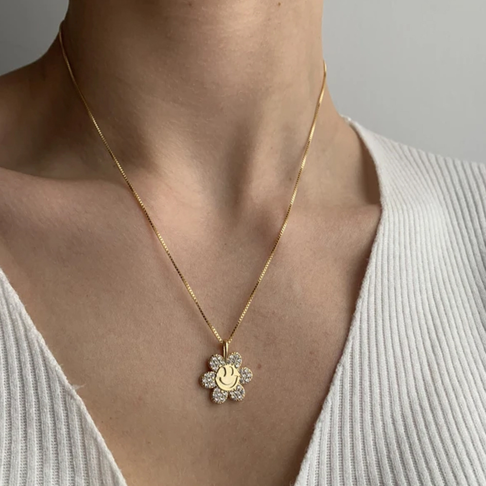 Hot Selling Ins Custom Statement Chain Zircon Gold Plated Women Crystal Luxury Choker Diamond Flower Necklace For Girls