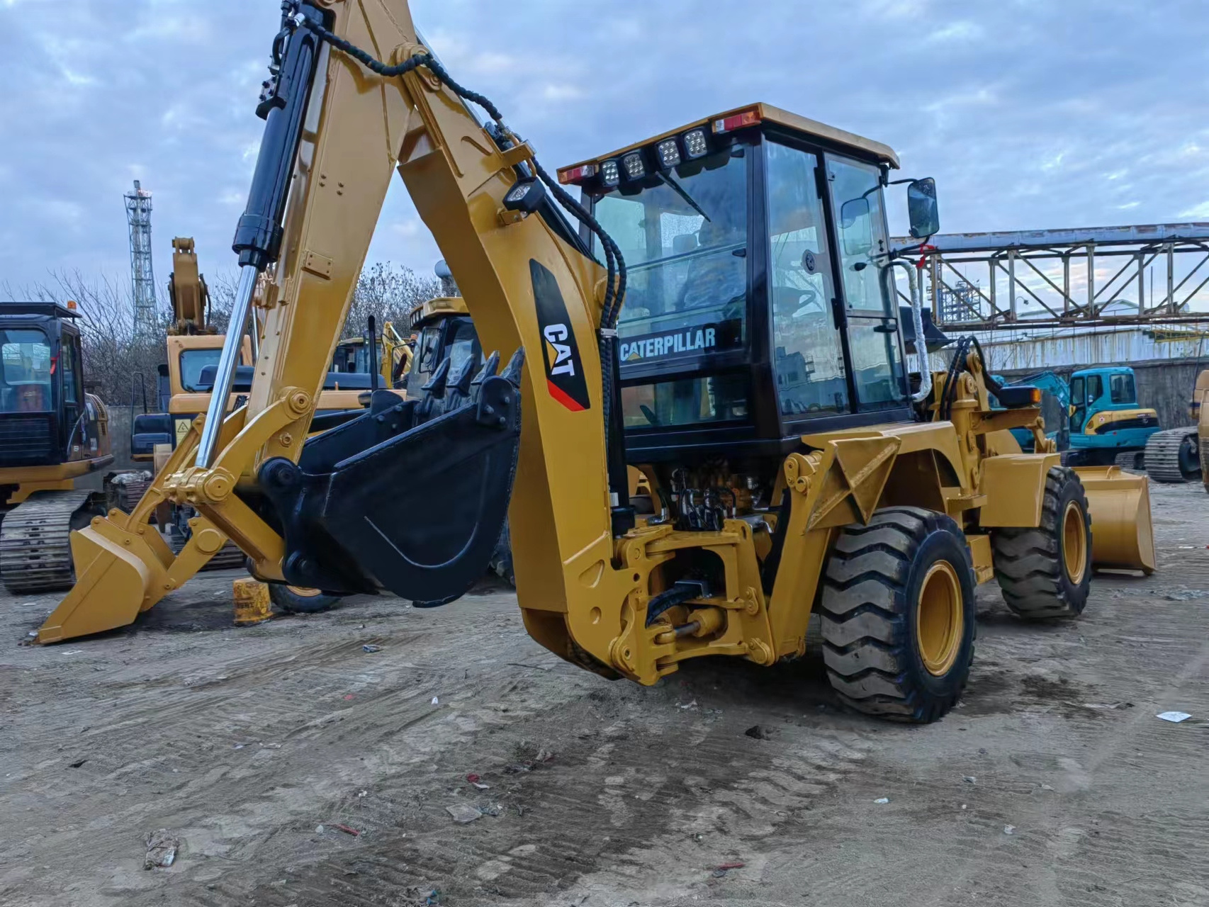 Construction machine Japan Caterpillar CAT backhoe wheel loader used CAT 416E 420F 420F2 for sale