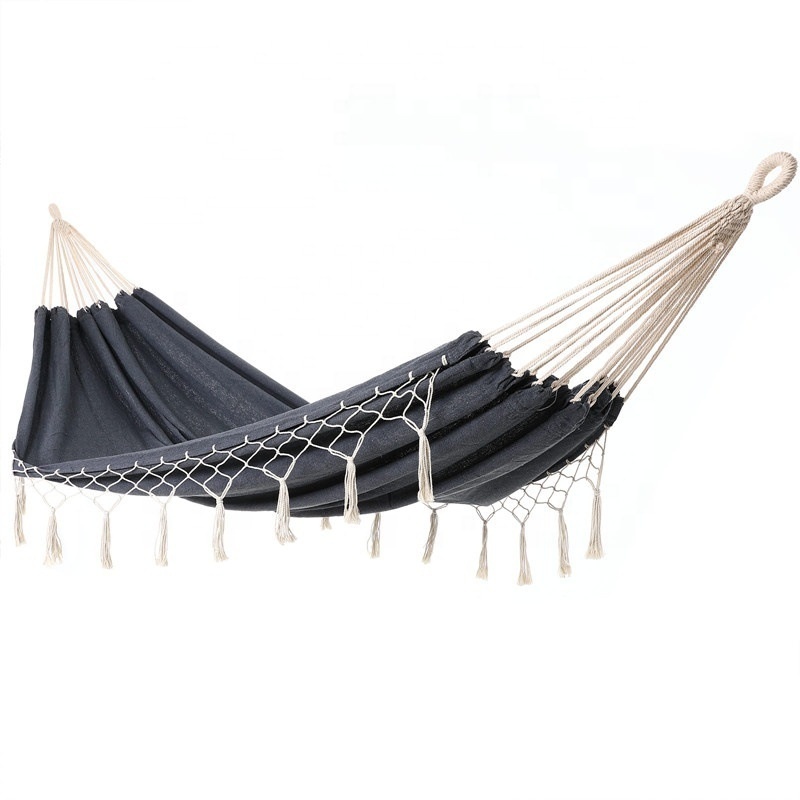 Outdoor Indoor Macrame double person cotton  hammock with  Tassels and carry bag