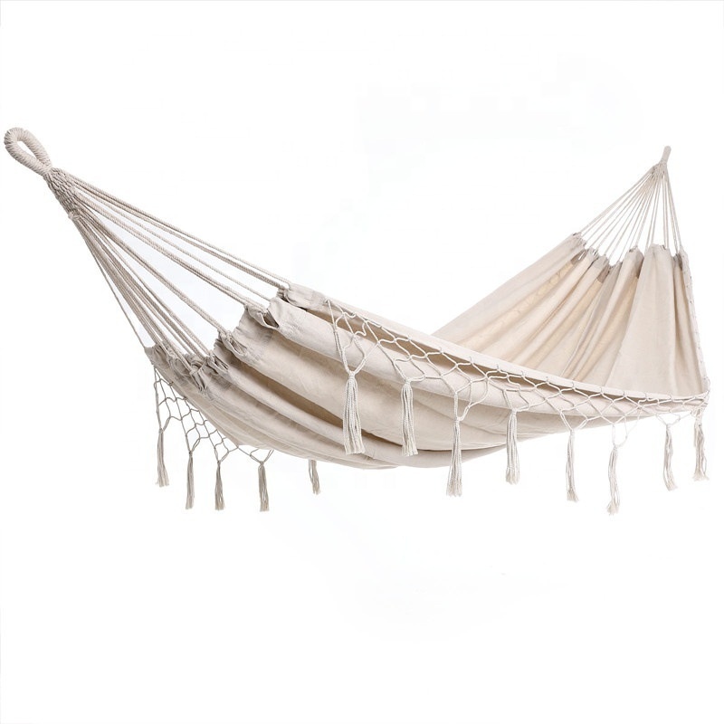 Outdoor Indoor Macrame double person cotton  hammock with  Tassels and carry bag