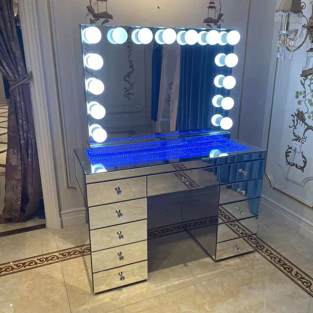 2022 Vanity Table Makeup Mirror With Lights LED Hollywood Makeup Mirror with lights Bulbs